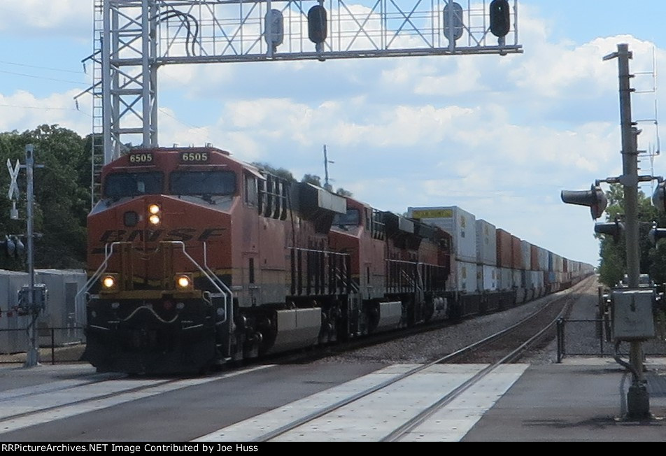 BNSF 6505 West